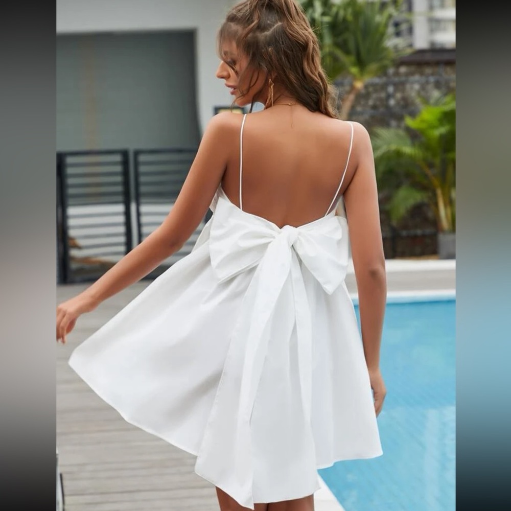 White Bow Bride Dress